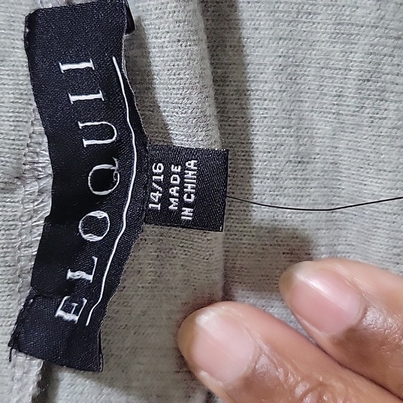 mock neck - Picture 2 of 4